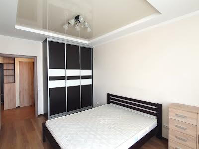квартира за адресою Регенераторна вул., 4 к9