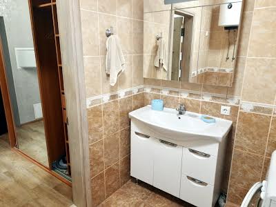 квартира за адресою Федора Ернста вул., 16а