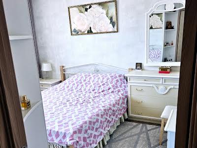 квартира за адресою Небесної Сотні просп. (Маршала Жукова), 18