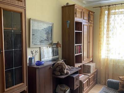 будинок за адресою Землевпорядна, 65