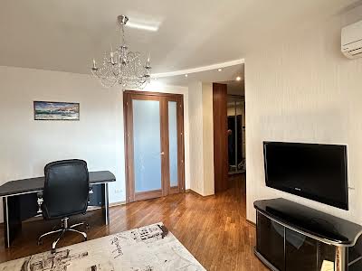 квартира за адресою Петра Калнишевського вул. (Михайла Майорова), 7