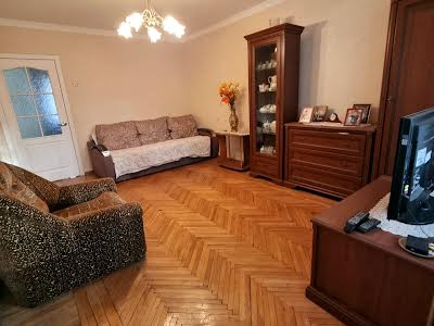 квартира по адресу Адмиральский просп., 15