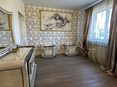 будинок за адресою Михайла Матюшенка вул.