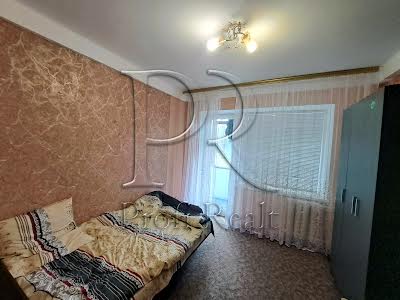 квартира за адресою Миропільська вул., 27/16
