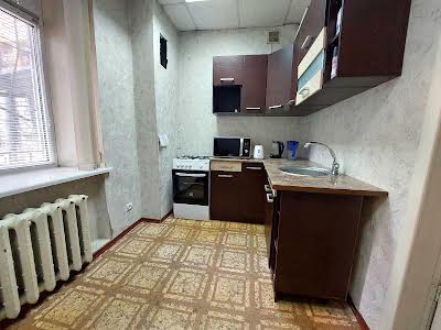 квартира за адресою Володимира Мономаха вул. (Московська), 10