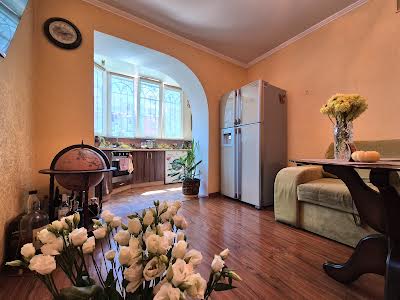 квартира за адресою Анатолія Бортняка вул., 2
