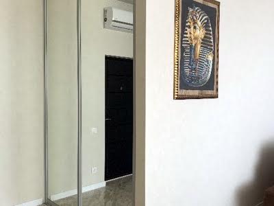 квартира по адресу Французский бульв., 26/2