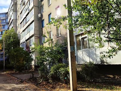 квартира за адресою Льва Ландау просп. (50-річчя СРСР), 12