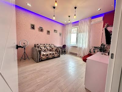 квартира за адресою Степана Руданського вул., 3а