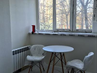 квартира за адресою Левка Лук'яненка вул. (Маршала Тимошенка), 1 Б