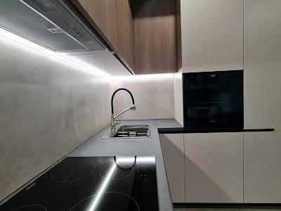 квартира за адресою Каховська вул., 62а