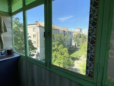 квартира за адресою Верховної Ради бульв., 31