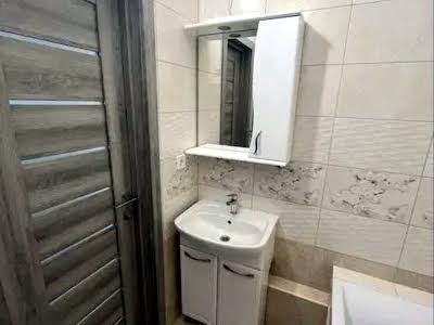 квартира за адресою Метрологічна вул., 9-В