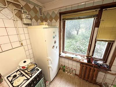 квартира за адресою Великотирнівська вул., 30