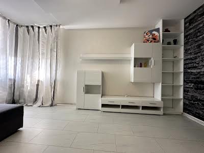 квартира за адресою Градинська вул., 3