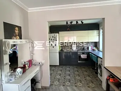 квартира за адресою Празька вул., 32