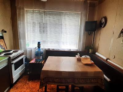 квартира за адресою Озерна вул., 16