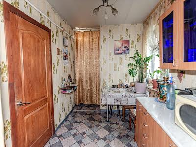 дом по адресу Центральна, 1