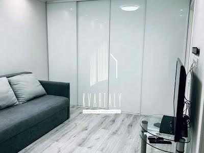 квартира за адресою Академіка Корольова вул., 5