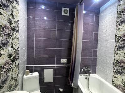 квартира за адресою Юрія Краснокутського вул., 1