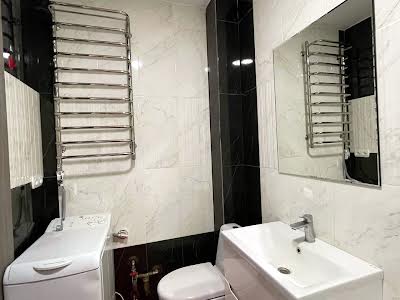квартира за адресою Авраама Лінкольна вул., 6б