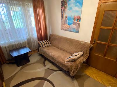 квартира за адресою Мілютенка вул., 5-А