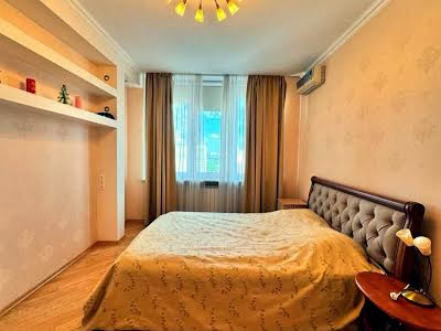 квартира по адресу Владимира Ивасюка просп. (Героїв Сталінграду), 8