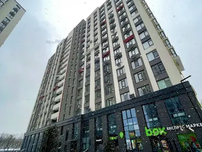 квартира за адресою Любомира Гузара просп. (Космонавта Комарова), 11
