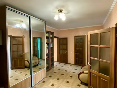 квартира за адресою Хмельницька вул., 10