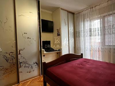 квартира за адресою Петра Панча вул., 7