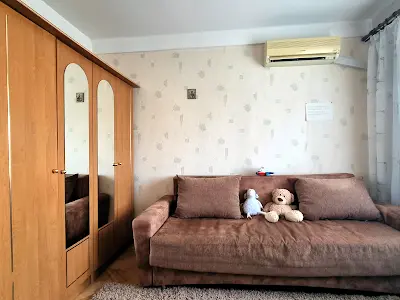квартира за адресою Івана Миколайчука вул. (Серафимовича), 6