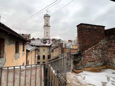 квартира по адресу площа ринок, 1