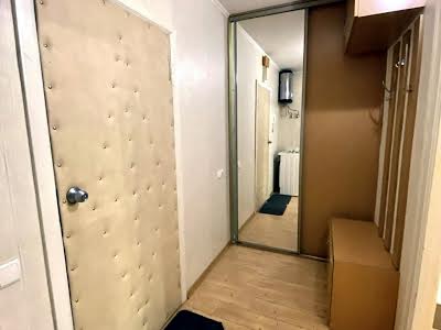 квартира по адресу Оболонский просп., 9