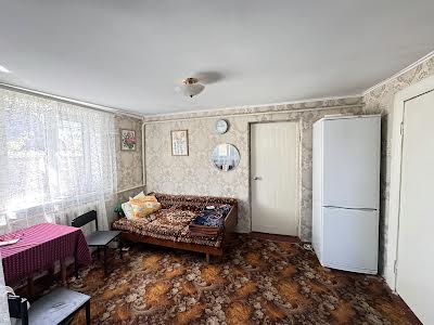 дом по адресу Хутірська