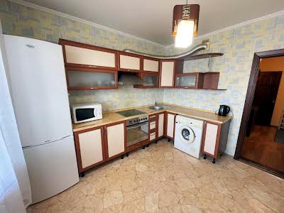 квартира по адресу Соломии Крушельницкой ул., 7
