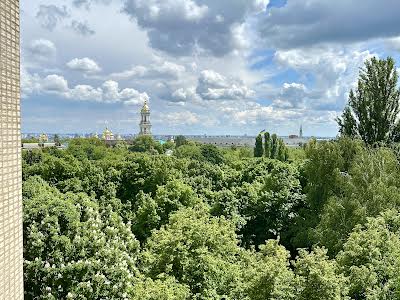 квартира по адресу Михаила Омеляновича-Павленко ул. (Суворова), 11