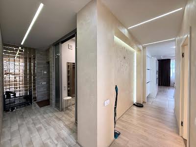 квартира за адресою Євпаторійська вул., 2б