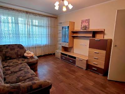 квартира по адресу Славы бульв., 19