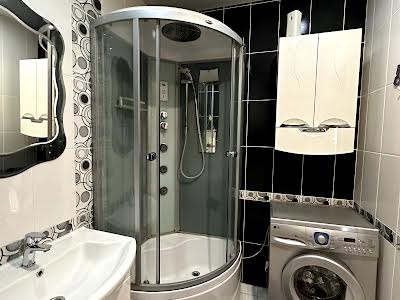 квартира за адресою Кушнарева, 2