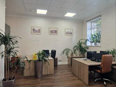 комерційна за адресою Одеса, Маразліївська вул., 8