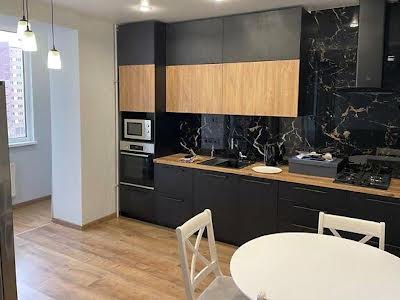 квартира за адресою Івана Величковського вул., 2