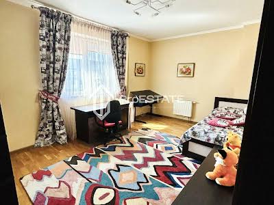 квартира по адресу Бориспольская ул., 4