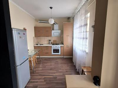 квартира по адресу Академика Амосова ул., 7
