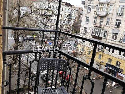 квартира по адресу Саксаганского ул., 63/28