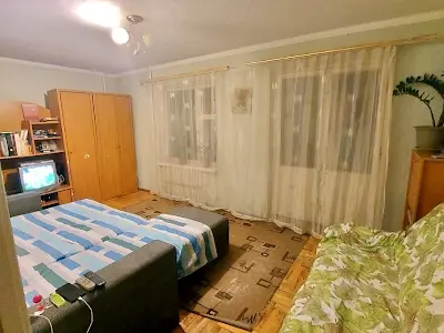 квартира по адресу Нижнеднепровская ул., 6-Б
