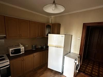 квартира за адресою Драгоманова вул., 12-А