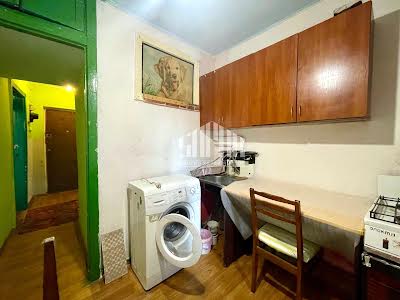 квартира за адресою Каштанова вул., 34