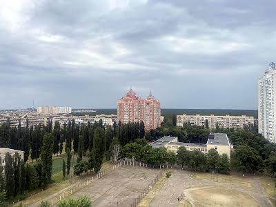 квартира за адресою Мілютенка вул., 28-В