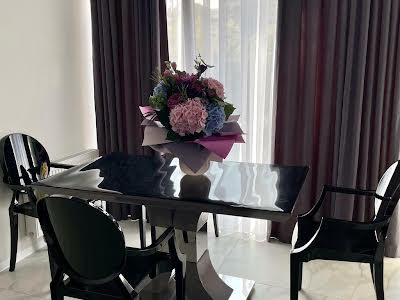 квартира за адресою Ярослава Мудрого вул. (Петровського), 30а