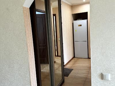 квартира за адресою Космонавта Поповича вул. (Космонавта Волкова), 2
